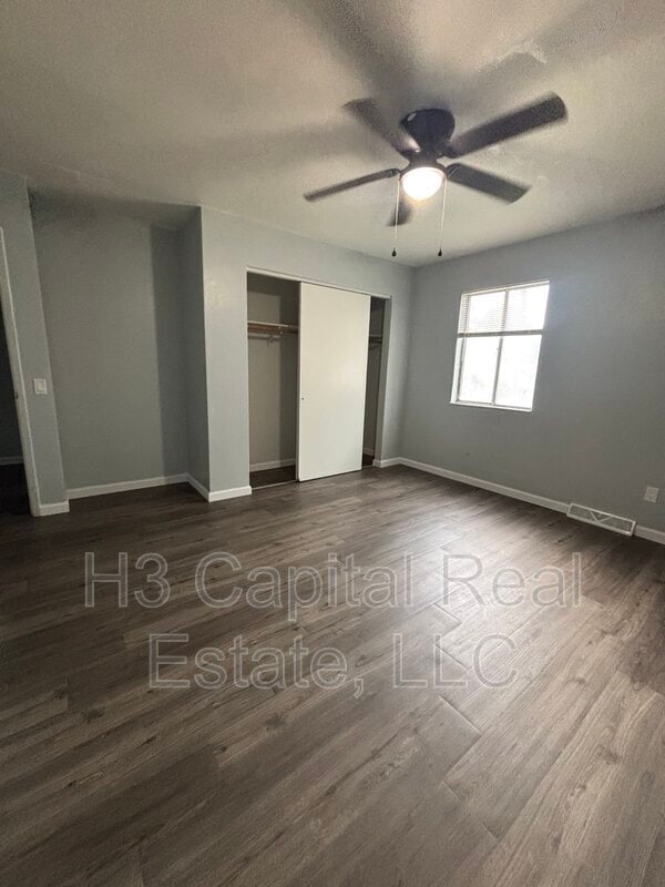 Building Photo - 421 Joseph Dr