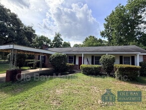 Building Photo - 4650 Rosewood Dr