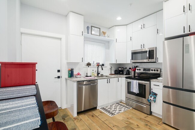 Foto del edificio - Four Bed Olde Kensington/Fishtown Home