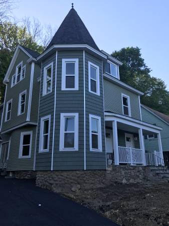 House - 11 Richmond Ave
