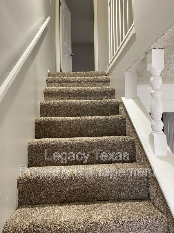 Foto del edificio - 1407 Courtney Pl