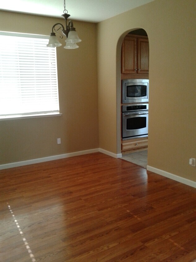 1534 Oasis Ln, Patterson, CA 95363 House Rental in Patterson, CA