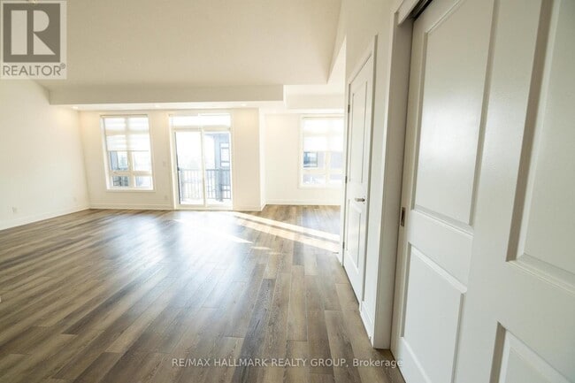 Building Photo - 224-224 Big Sky Private