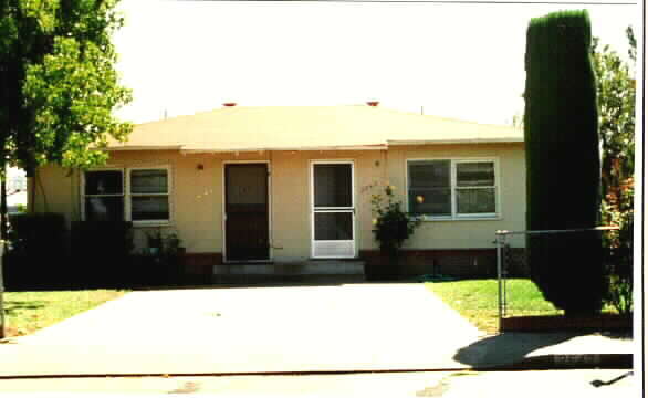 Building Photo - 2642-2646 Marlborough Ave