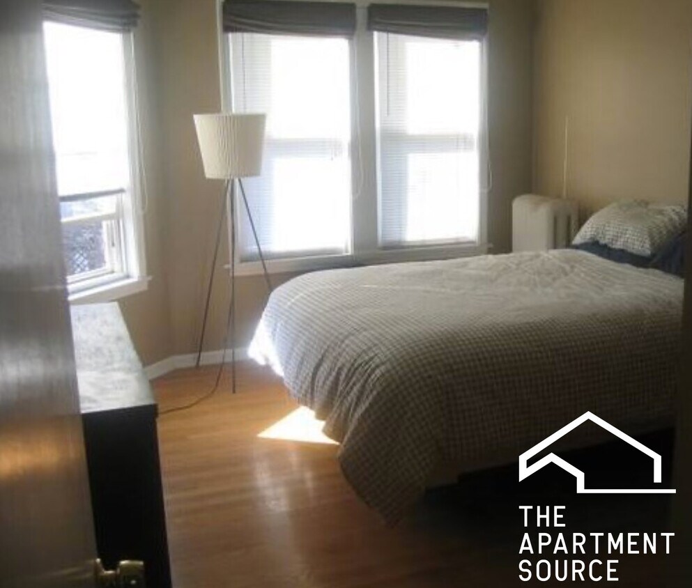 Foto principal - 4752 N Lotus Ave