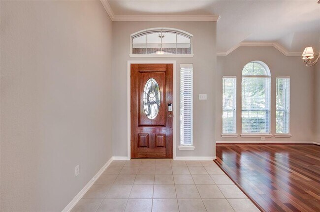Building Photo - 22430 Cascade Springs Dr