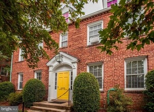 Building Photo - 2335 40th St NW