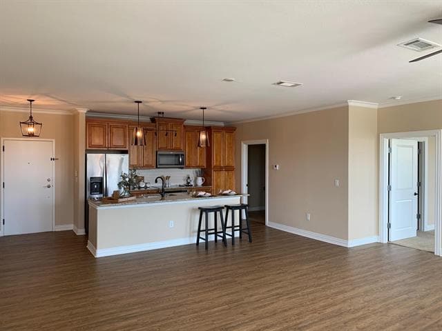 Building Photo - 2500 King Arthur Blvd