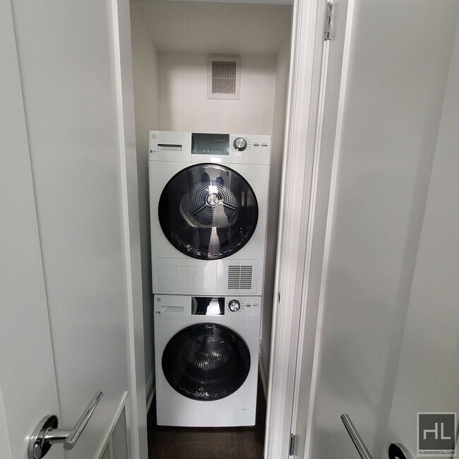 Foto del edificio - 5 AVENUE