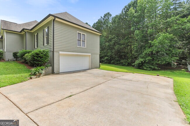 Building Photo - 70 Indian Bluff Dr