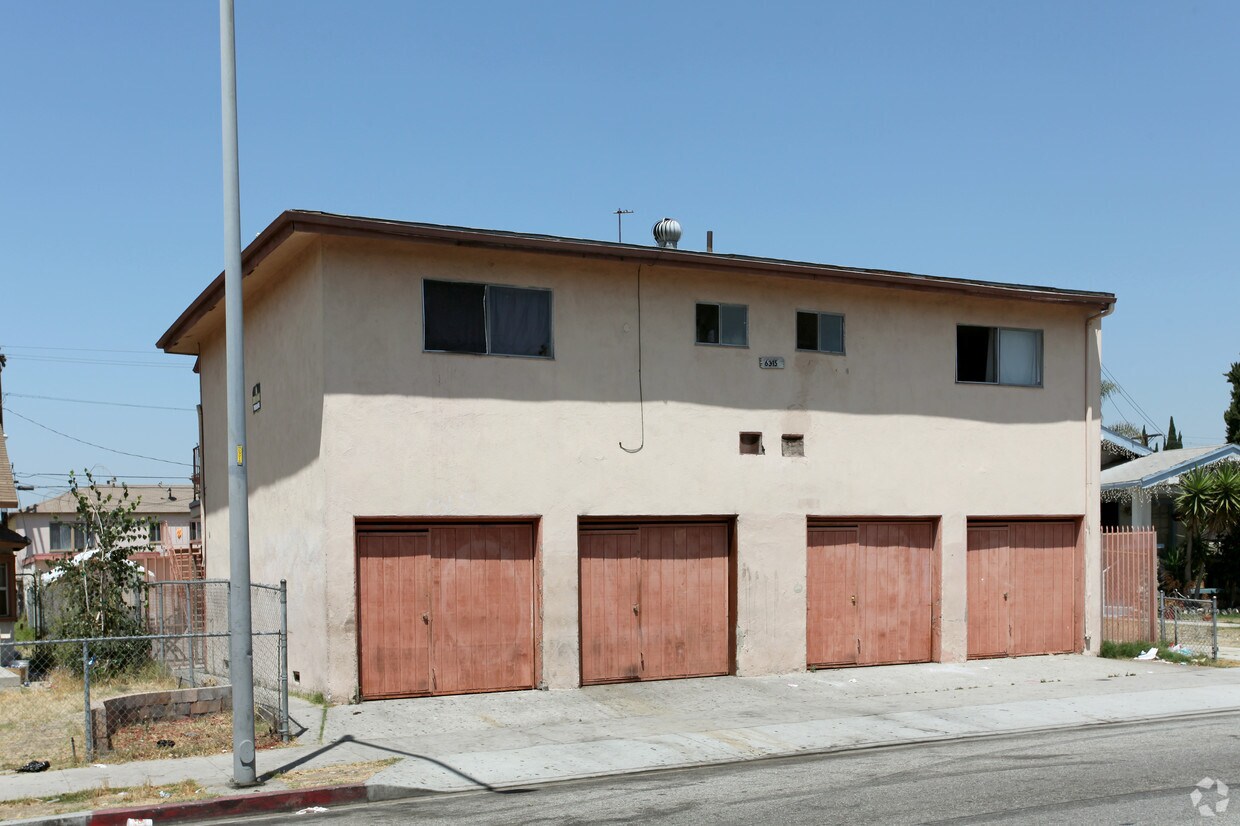 Building Photo - 6315 Malabar St