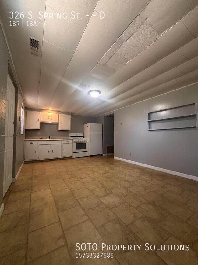 Foto del edificio - 326 S Spring St