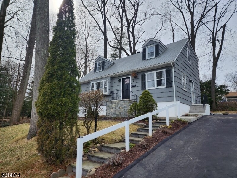 2 Brady St, Waldwick, NJ 07463 House Rental in Waldwick, NJ