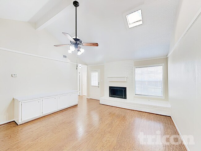 Foto del edificio - 22806 Wild Moss St