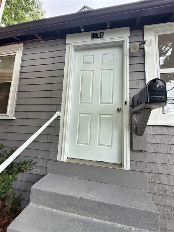 Building Photo - 1186 Chestnut St