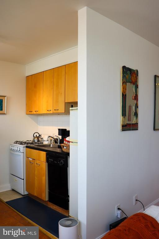 Building Photo - 2601 Pennsylvania Ave