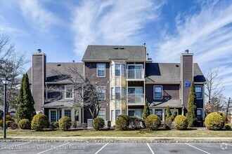 Building Photo - 16 Ayres Ct