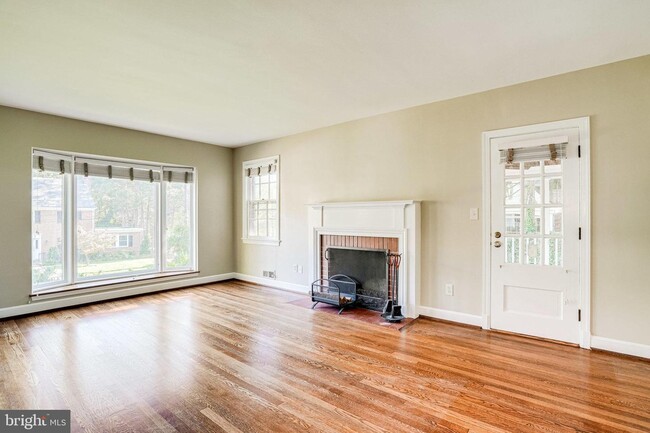 Building Photo - 4704 Broad Brook Dr