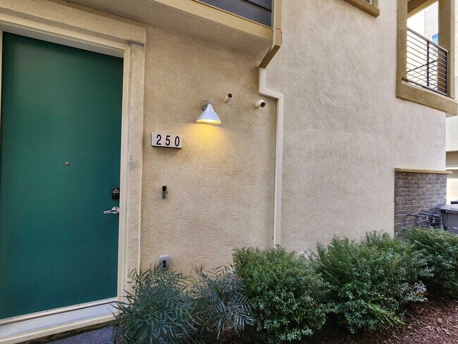 Foto del edificio - 250 Log Pond Ln
