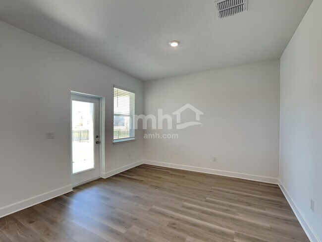 Foto del edificio - 2012 29th St W