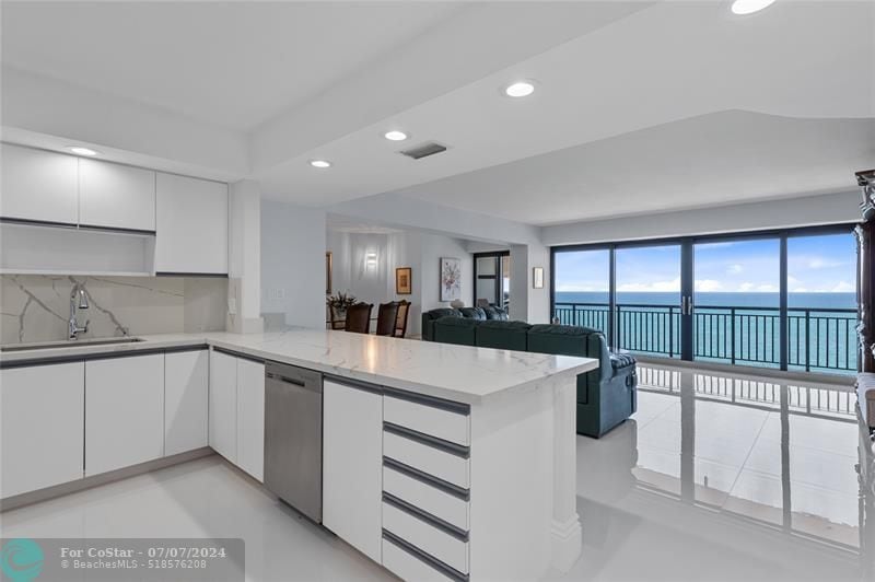 Primary Photo - 3800 Galt Ocean Dr