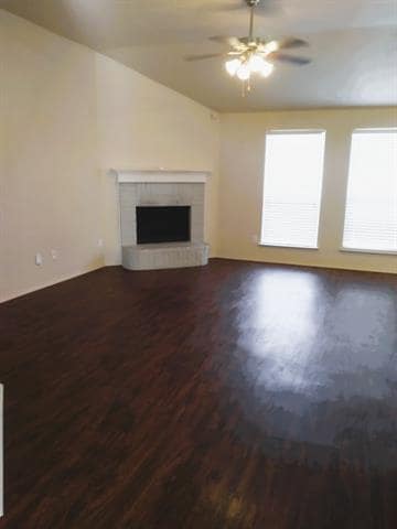 Building Photo - 1710 La Caya Dr