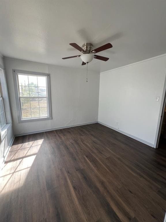 Building Photo - 813 E Kenedy Ave