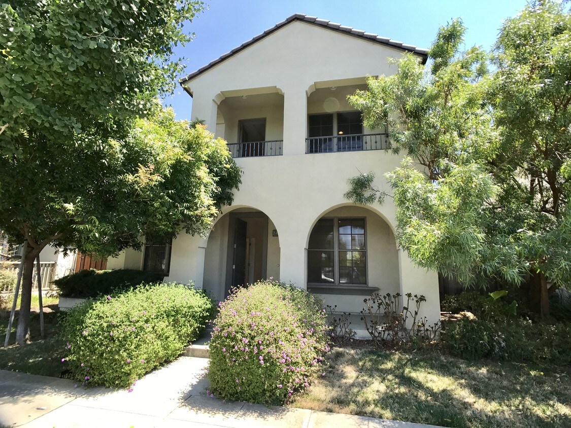 2238 Chipman St, Alameda, CA 94501 House Rental in Alameda, CA