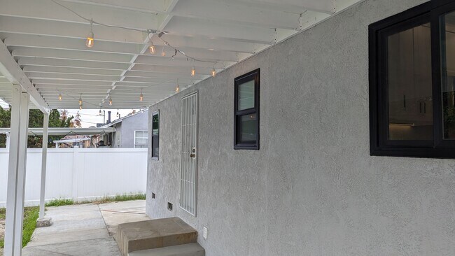 Building Photo - 1500 Leland Way