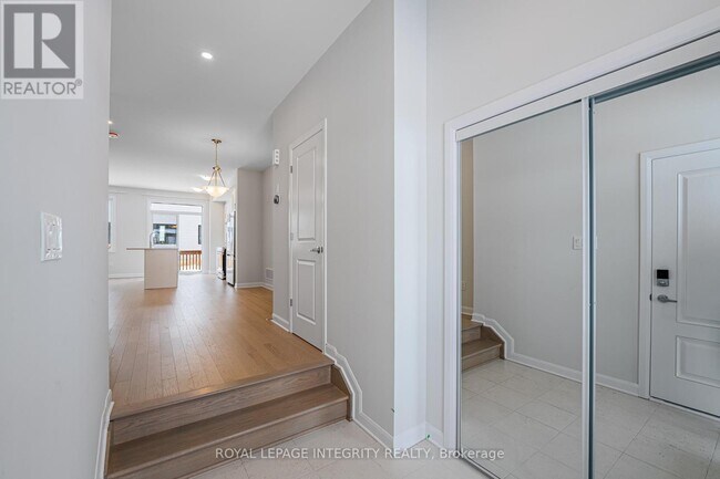 Photo du bâtiment - 504 Ingenuity Row