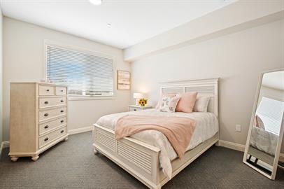 Foto principal - 9631 Monte Vista Ave