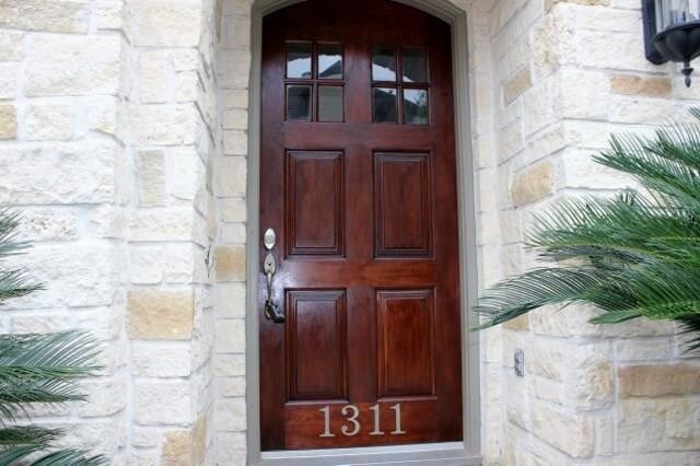 Primary Photo - 1311 W Hunters Court Dr