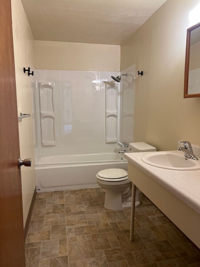 Foto del edificio - 4564greg