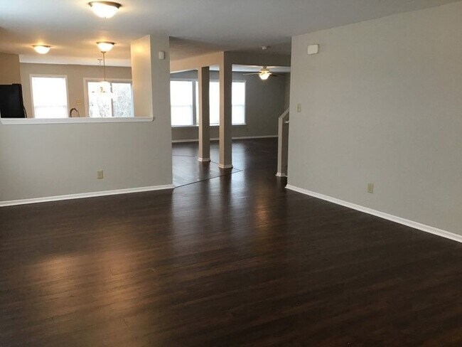 Building Photo - Gorgeous 2 Story with HUGE loft