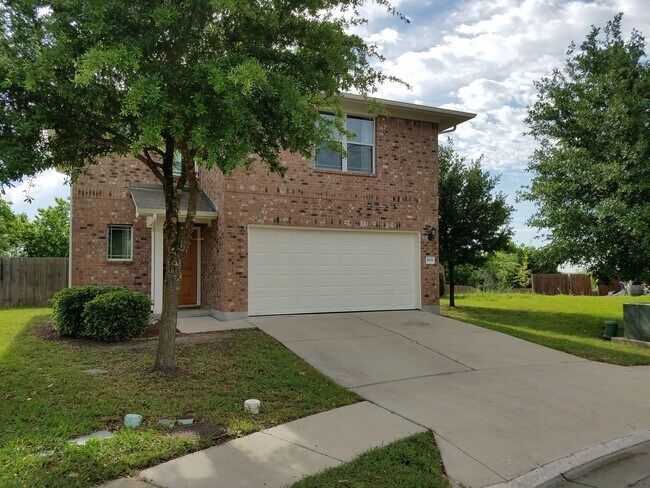 Building Photo - 3608 Savage Springs Dr