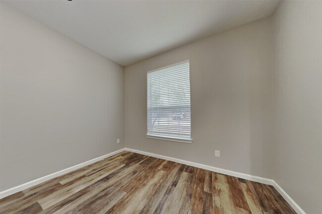 Foto del edificio - 3618 Avalon Spring Ln