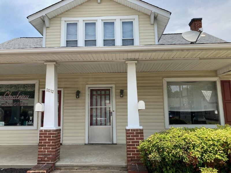2012 N Main St Unit 3, Danville, VA 24540 Room for Rent in Danville