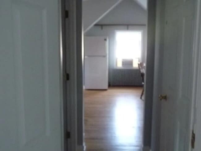 Building Photo - 2477 Boston Post Rd