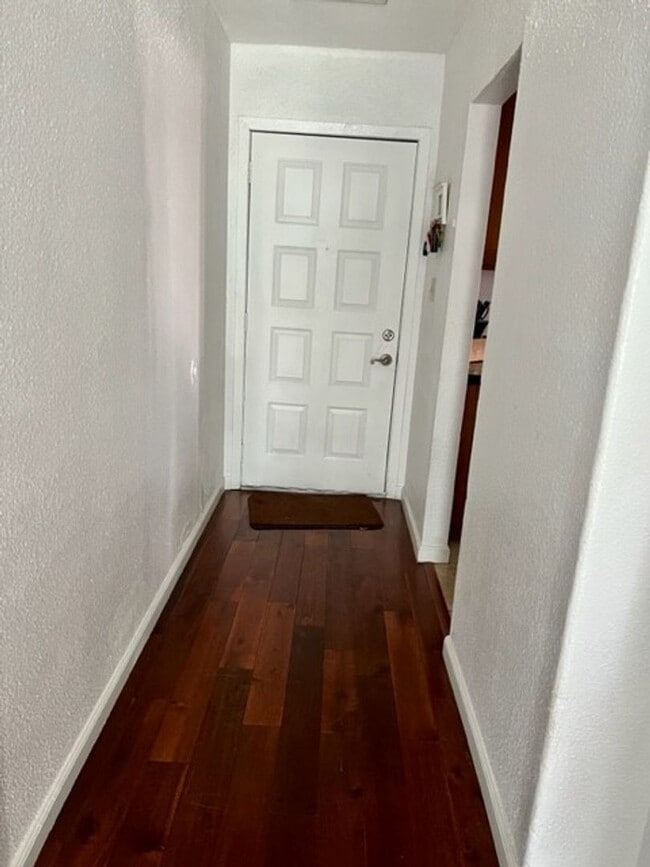 Foto del edificio - Available Now  4 Bedroom 2 bath home