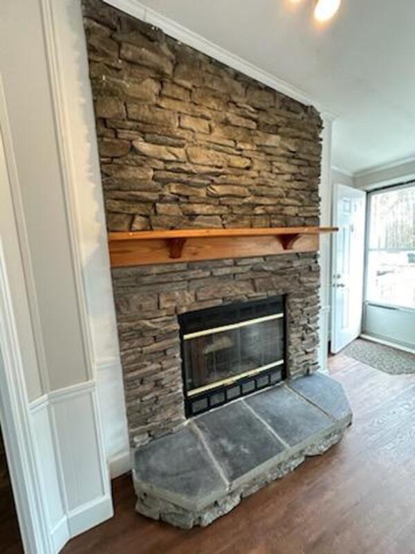 Foto del edificio - 2352 Bay Grove Rd
