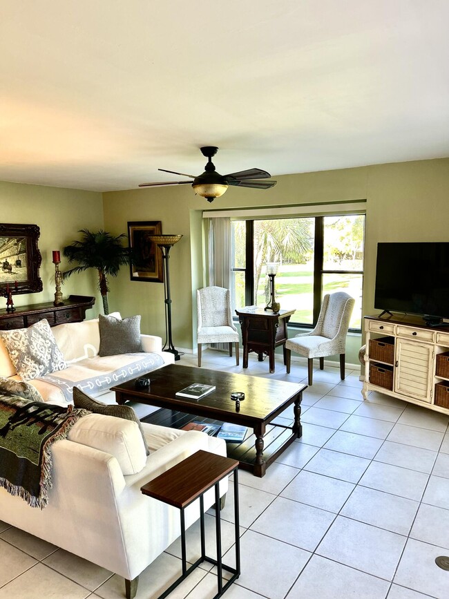 Foto del edificio - 13321 Polo Club Rd