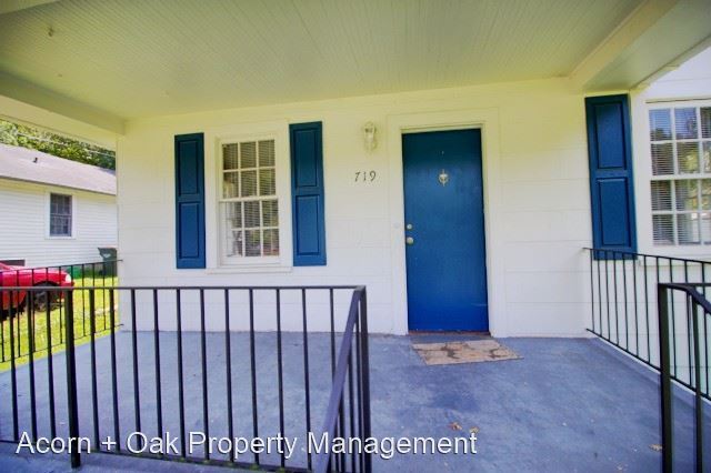 Building Photo - 3 br, 1 bath House - 719 Carter Avenue