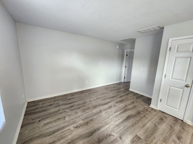 Foto del edificio - Cozy Apartment for Rent!