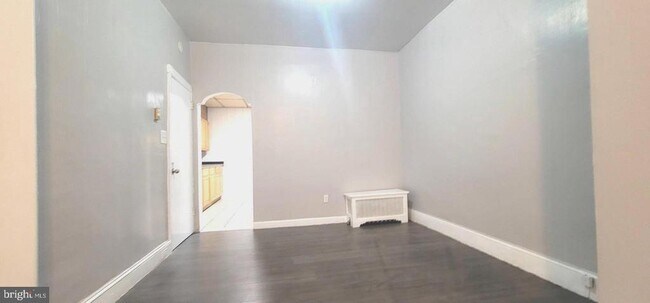 Building Photo - 1451 S Etting St