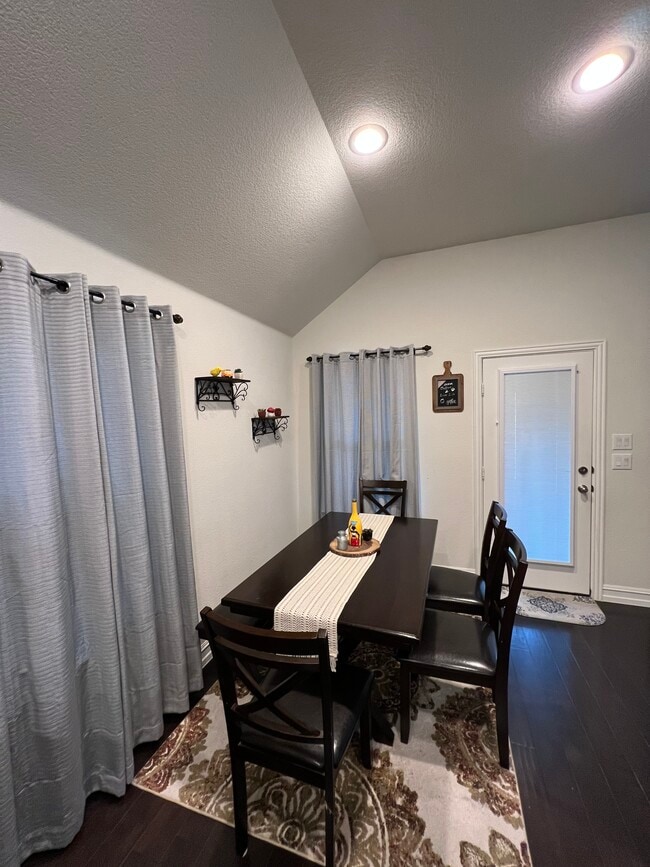 Dining/Nook - 2349 Boatman Dr