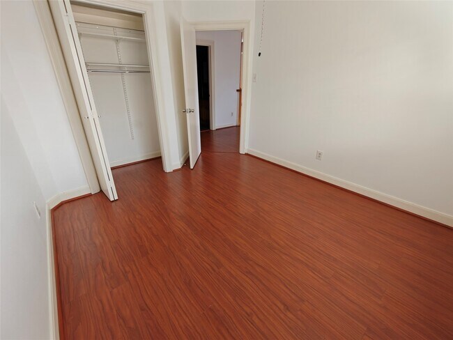 Foto del edificio - 3446 Mimosa Way