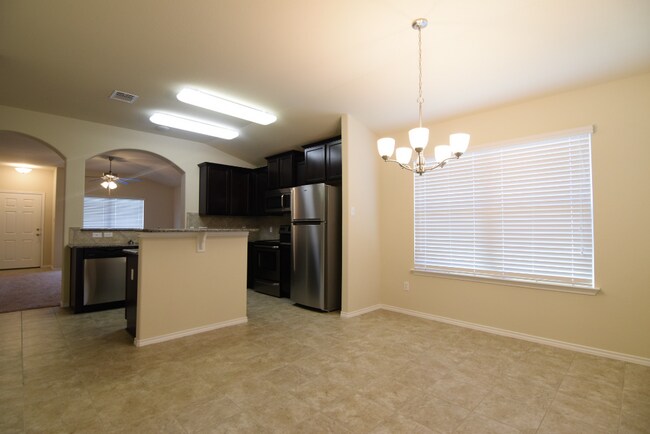 Foto del edificio - 5926 Hopkins Dr