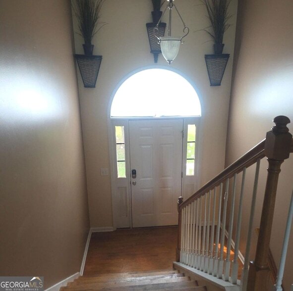 Building Photo - 5774 Colonnade Dr