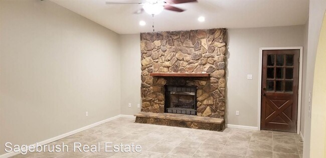 Foto del edificio - 3 br, 2 bath House - 3752 Glenfield Drive