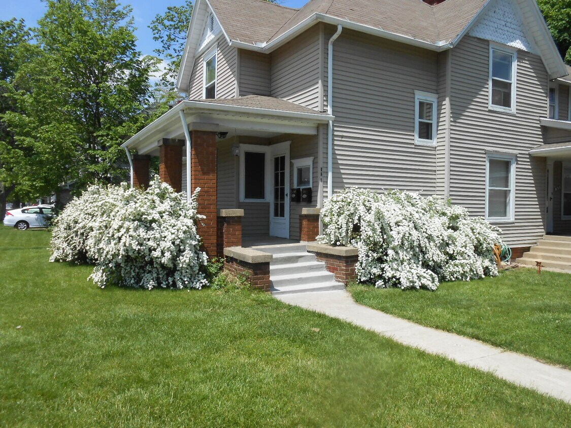 Foto principal - 521 S Main St